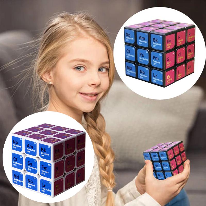 Cube de Rubik avec Éléments Chimiques