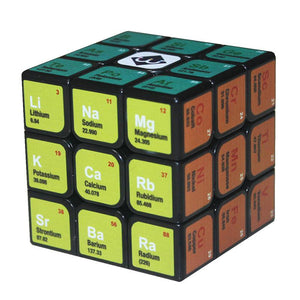 Cube de Rubik avec Éléments Chimiques